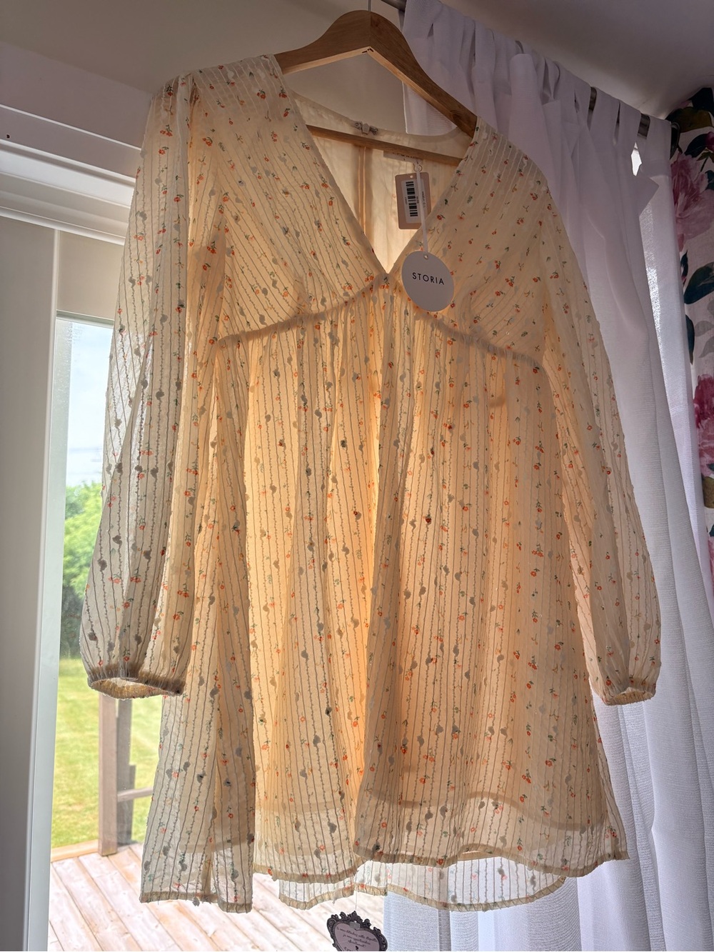 NWT Storia cream floral babydoll dress
